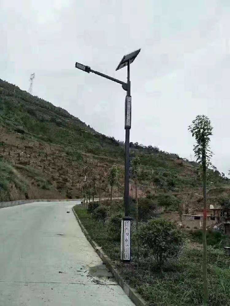 青山湖区仿古太阳能路灯